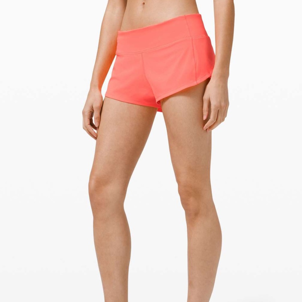 LULULEMON RARE 2.5 speed up shorts in color sunset size 4
